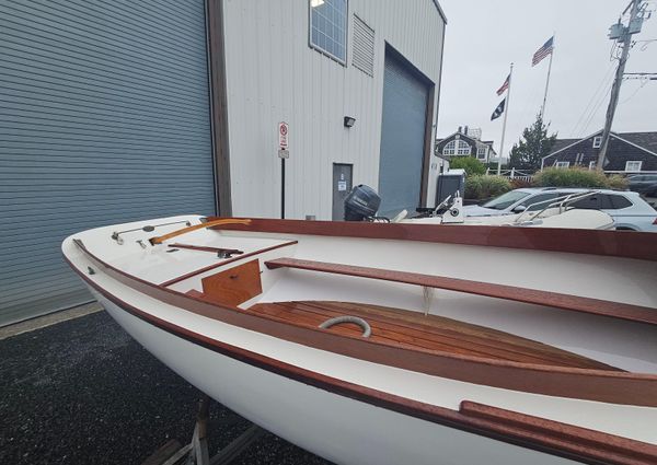 Herreshoff H-12-1-2-GAFF-RIG image