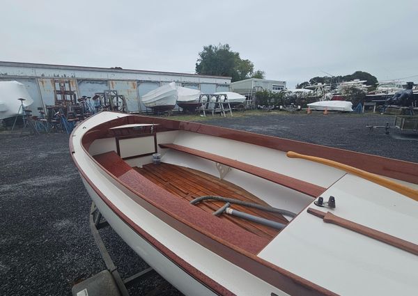 Herreshoff H-12-1-2-GAFF-RIG image