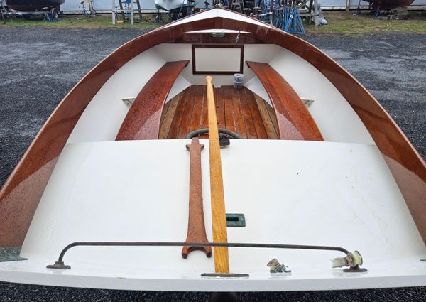 Herreshoff H-12-1-2-GAFF-RIG image