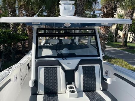 Tidewater 380-CC-ADVENTURE-CUSTOM image