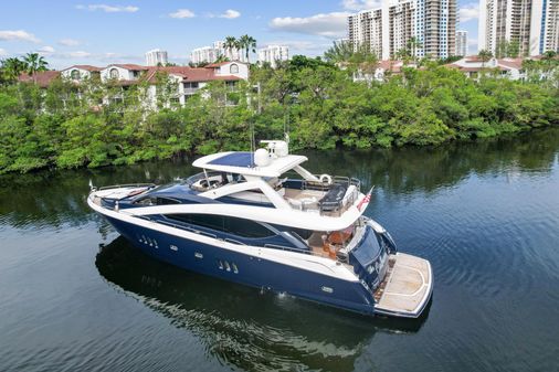 Sunseeker 86 Yacht image