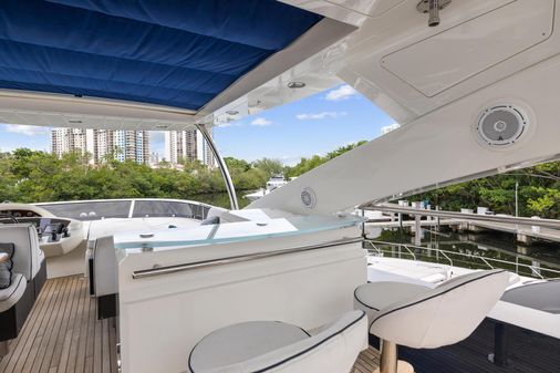 Sunseeker 86 Yacht image