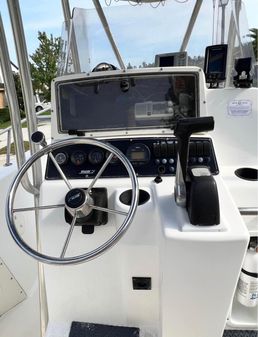 Boston Whaler 230 Outrage image