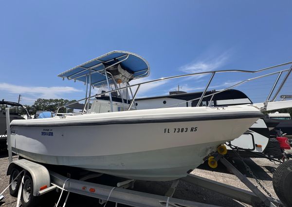 Boston Whaler 230 Outrage image