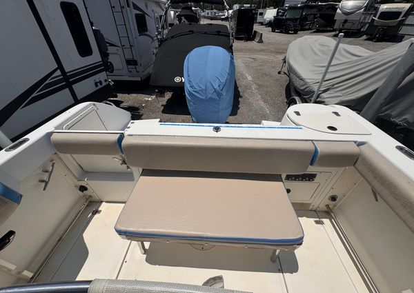 Boston Whaler 230 Outrage image