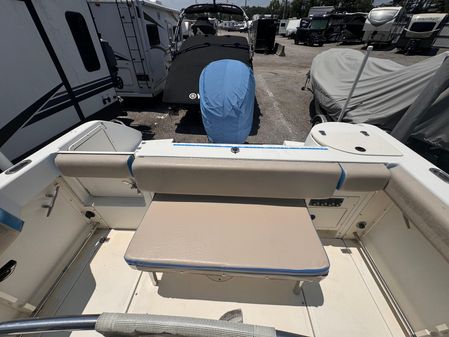 Boston Whaler 230 Outrage image