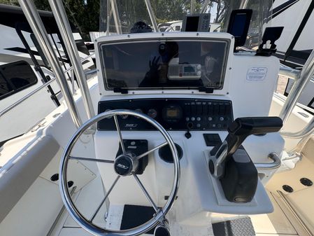 Boston Whaler 230 Outrage image