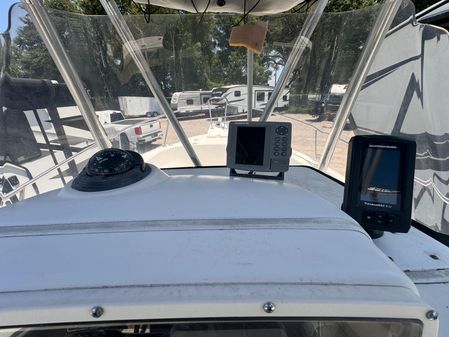 Boston Whaler 230 Outrage image