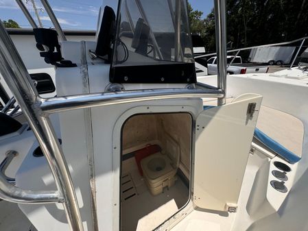 Boston Whaler 230 Outrage image