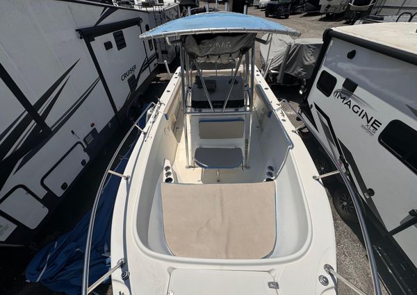 Boston Whaler 230 Outrage image