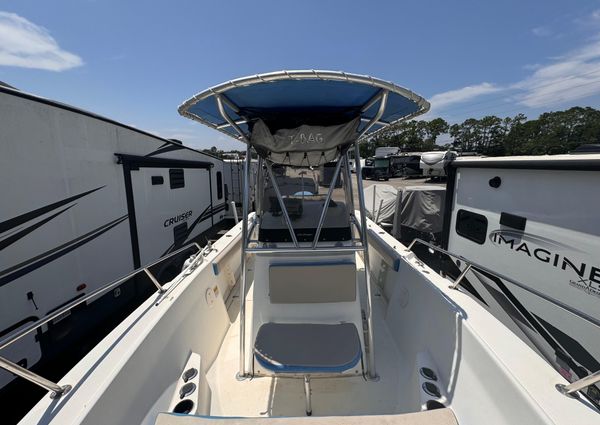 Boston Whaler 230 Outrage image