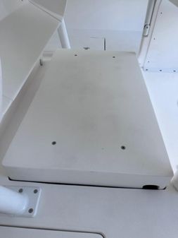 Intrepid 375 Center Console FE image