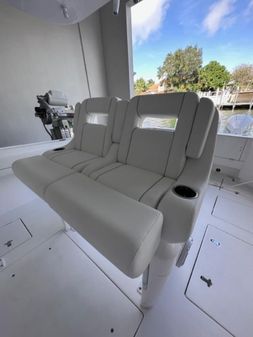 Intrepid 375 Center Console FE image