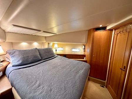 Bayliner 5788-PILOT-HOUSE-MOTORYACHT image