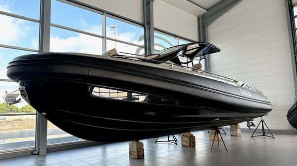 SACS Rebel 40 