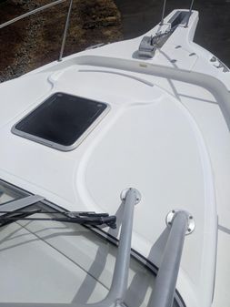 Boston Whaler 305 Conquest image