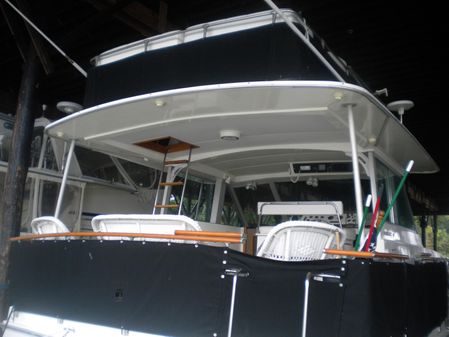 Bertram 42-FLYBRIDGE-MOTOR-YACHT image