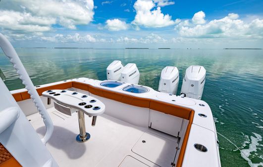 Invincible 46 Pilothouse image