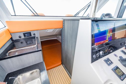 Invincible 46 Pilothouse image