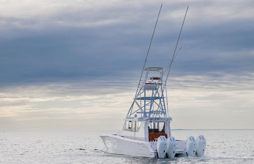 Invincible 46 Pilothouse image