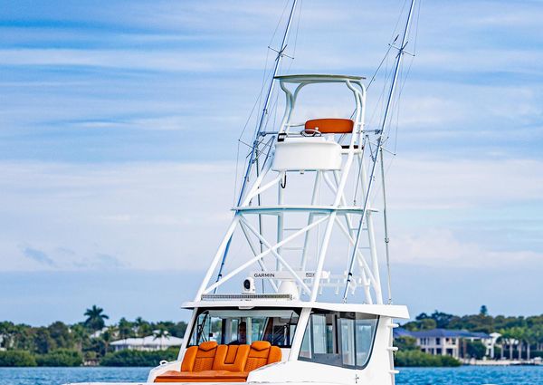 Invincible 46-PILOTHOUSE image