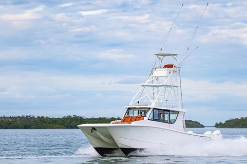 Invincible 46 Pilothouse image