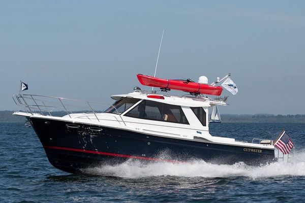 Cutwater C-28 - main image