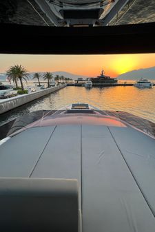 Ferretti Yachts 720 image