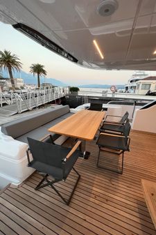 Ferretti Yachts 720 image