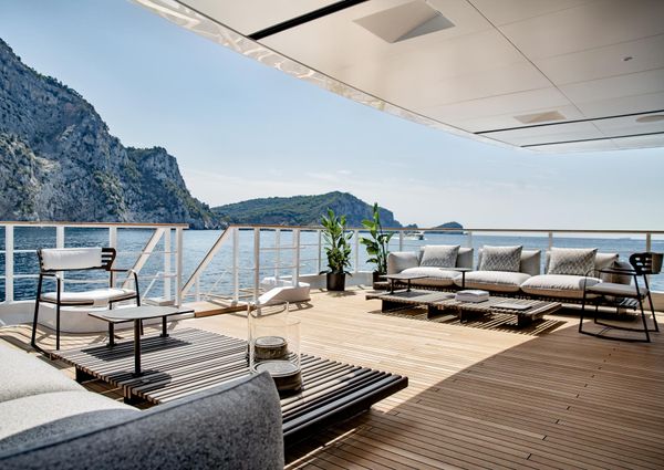 Benetti 121 Motor Yacht image