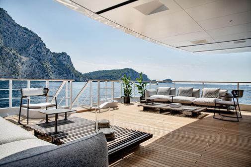 Benetti 121 Motor Yacht image