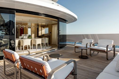 Benetti 121 Motor Yacht image