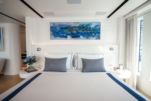 Benetti 121 Motor Yacht image