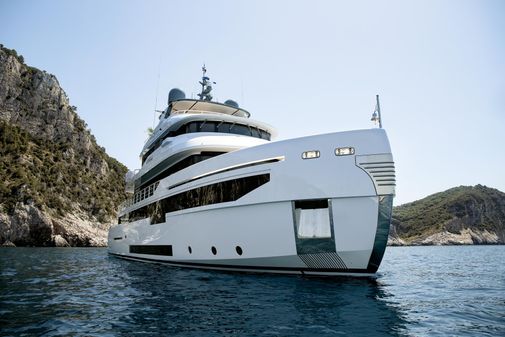 Benetti 121 Motor Yacht image