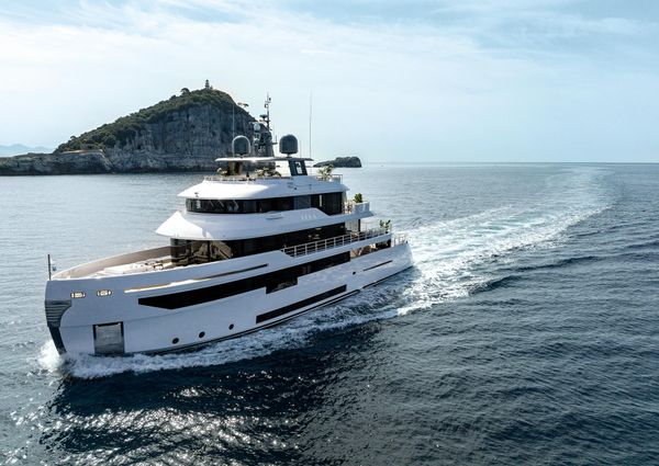 Benetti 121 Motor Yacht image