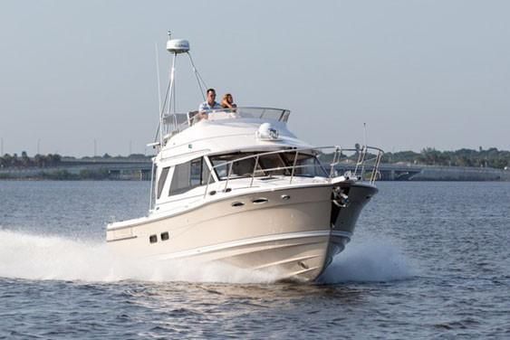Cutwater C-30 CB - main image