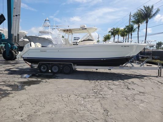 Pursuit 3070 Center Console - main image