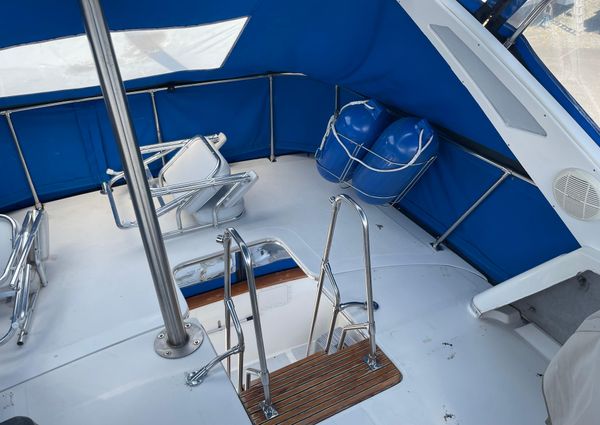 Bayliner 3870 Motor Yacht image