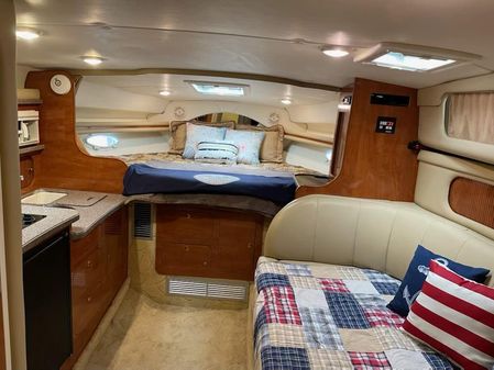 Rinker 342 Fiesta Vee image
