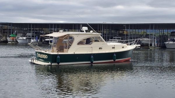 Mainship Pilot 34 