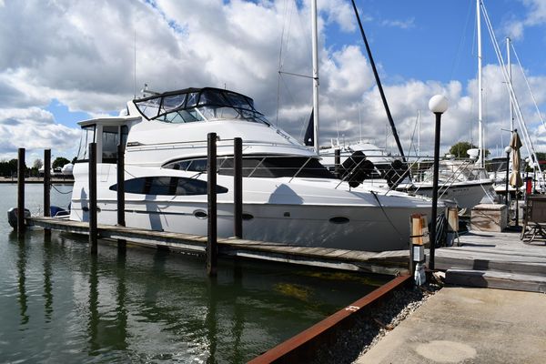 Carver 466 Motor Yacht - main image