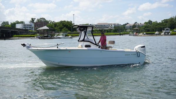 Sea Pro 238 Center Console image