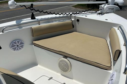 Sea Pro 238 Center Console image