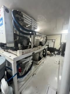Viking 52-CONVERTIBLE image