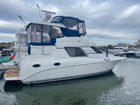 Silverton 352 Motor Yacht image