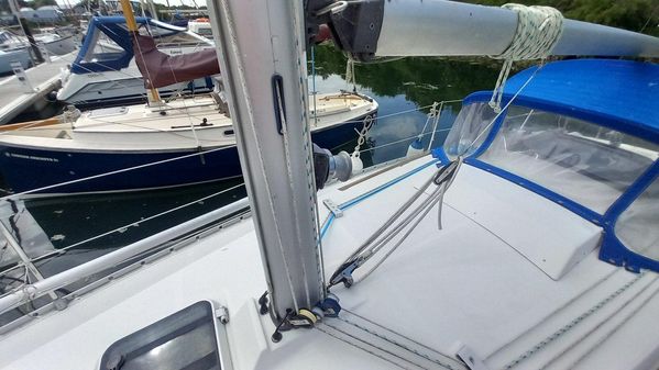 Beneteau First 285 image