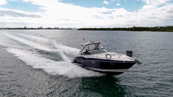 Monterey 335 Sport Yacht image