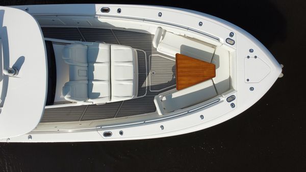 Everglades 435-CENTER-CONSOLE image