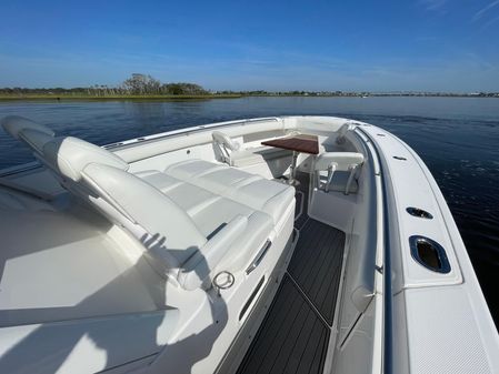 Everglades 435 Center Console image