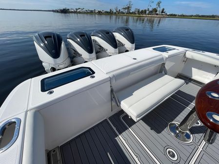 Everglades 435 Center Console image